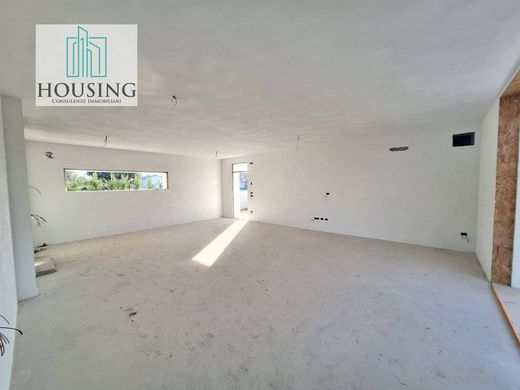 Luxury home in Abano Terme, Padua