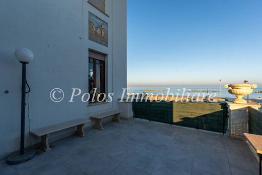 Appartement in Porto San Giorgio, Province of Fermo