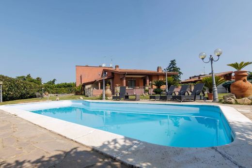 Villa à Rome, Latium