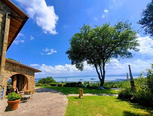 郊区住宅  Tuoro sul Trasimeno, 佩鲁贾省