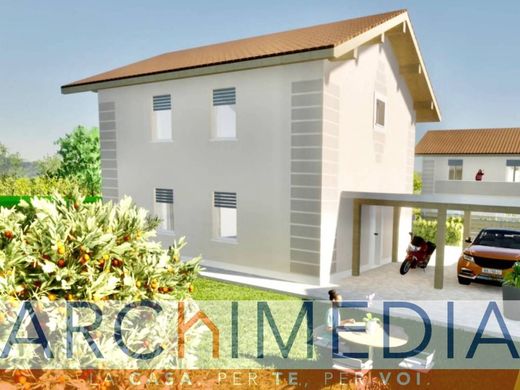 Вилла, Malnate, Provincia di Varese