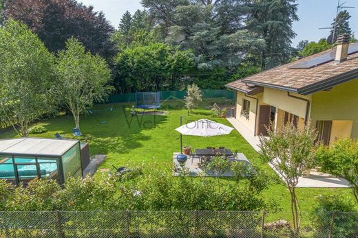 Villa en Albavilla, Provincia di Como