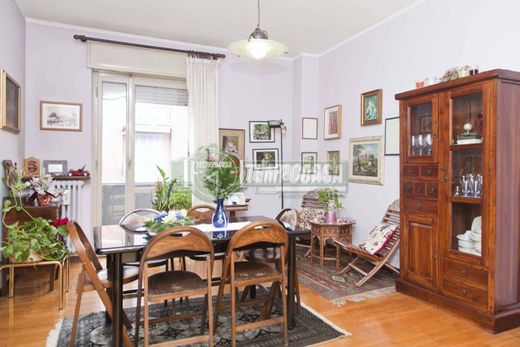 아파트 / 밀라노, Città metropolitana di Milano