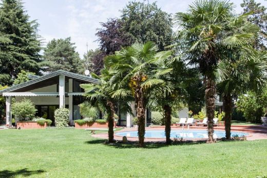 Villa - Arsago Seprio, Provincia di Varese