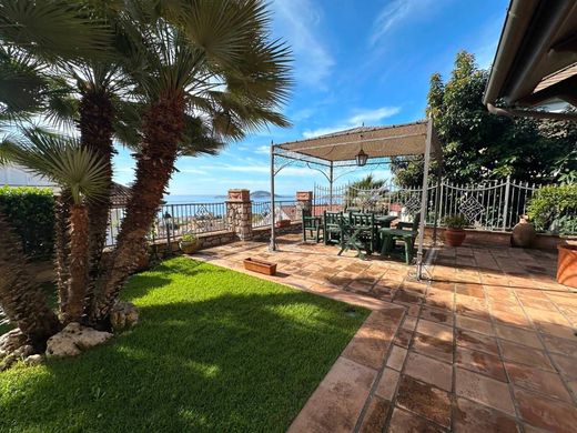 Villa in Formia, Provincia di Latina