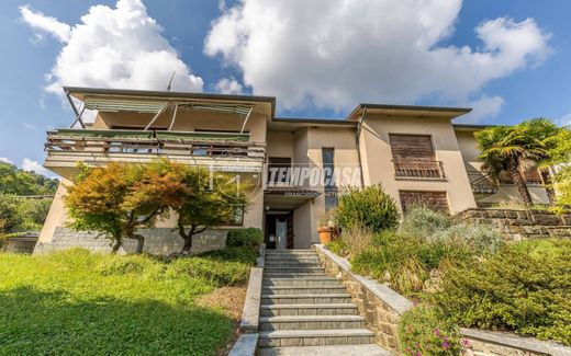 Foresto Sparso, Provincia di Bergamoのヴィラ