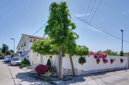 Villa in Nettuno, Rom