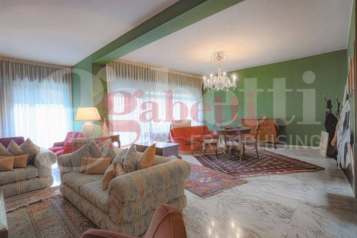 ローマ, ラツィオ州のアパートメント