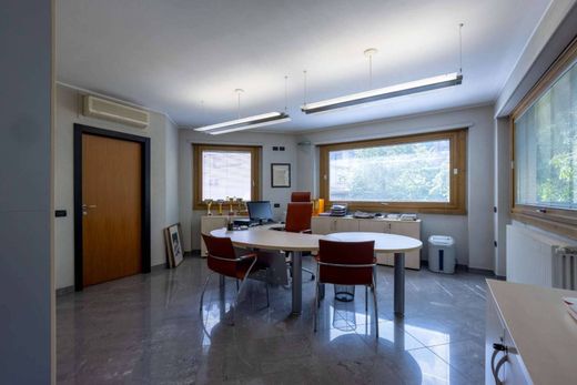 Villa in Sondrio, Provincia di Sondrio