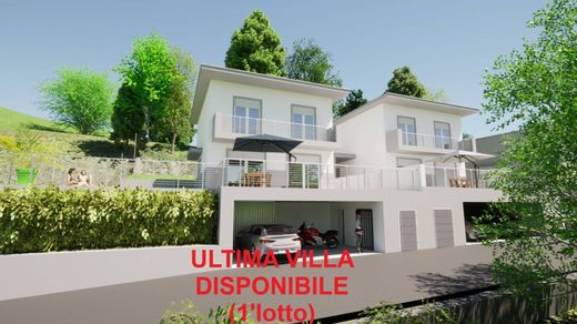 빌라 / Garlate, Provincia di Lecco