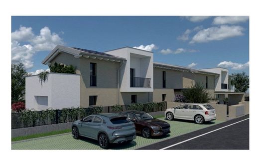 Villa in Tavagnacco, Udine
