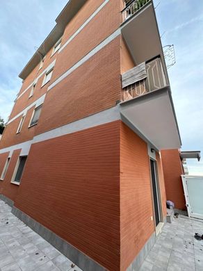 Apartment / Etagenwohnung in Gaeta, Provincia di Latina