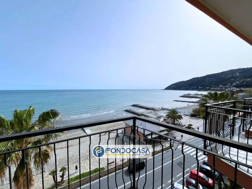 Appartement in Andora, Provincia di Savona