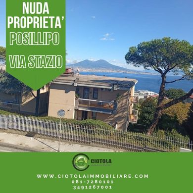 Apartment in Naples, Campania