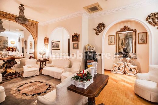 ミラノ, Città metropolitana di Milanoのアパートメント