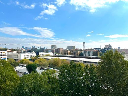 ﺷﻘﺔ ﻓﻲ ميلانو, Città metropolitana di Milano