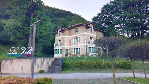 Villa in Piovene Rocchette, Provincia di Vicenza