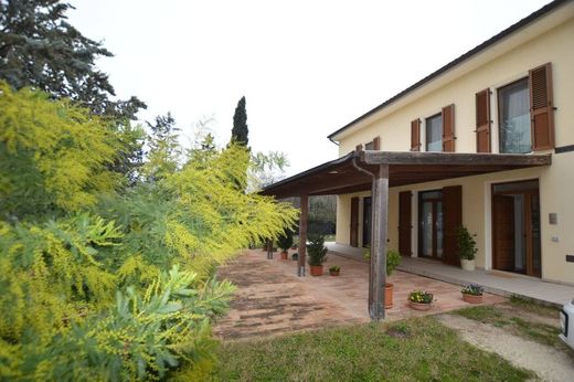 Villa in San Marcello, Provincia di Ancona