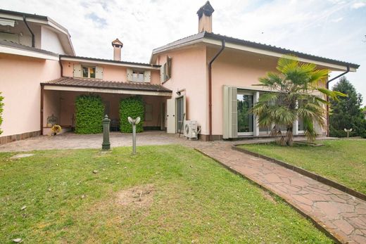 Villa in Cornegliano Laudense, Provincia di Lodi