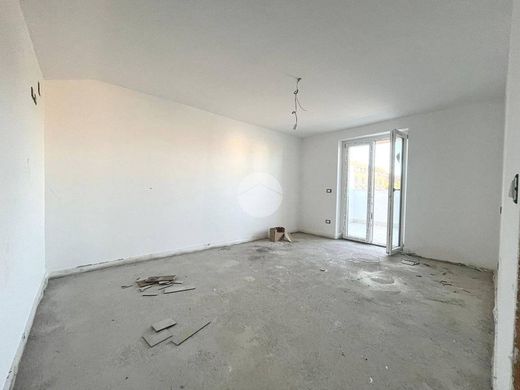 Terraced house in Ciampino, Rome