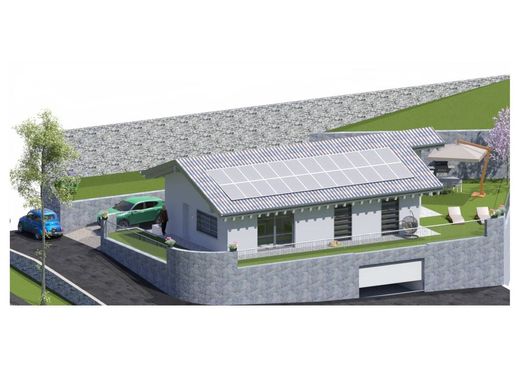 Villa in Telve, Provincia autonoma di Trento