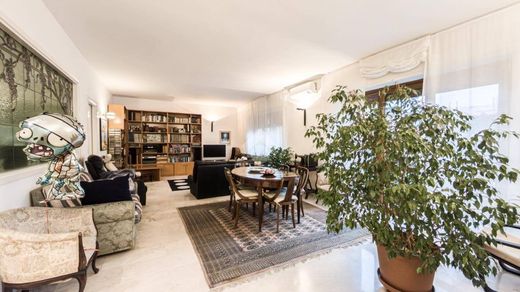 套间/公寓  米蘭, 米兰省