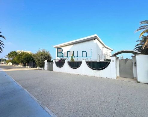 Villa in Grottammare, Ascoli Piceno