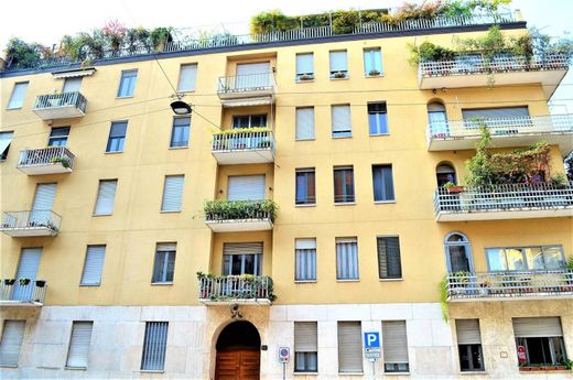 Appartamento a Milano, Lombardia