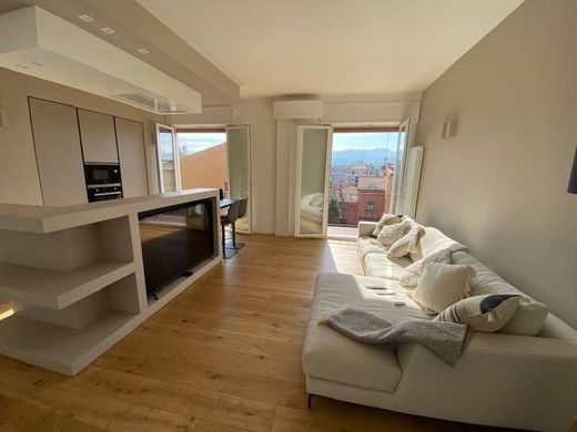 Appartamento a Bologna, Emilia-Romagna