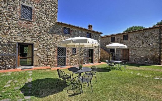 Country House in Tuoro sul Trasimeno, Provincia di Perugia