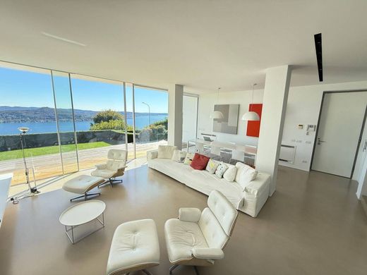 Вилла, Meina, Provincia di Novara