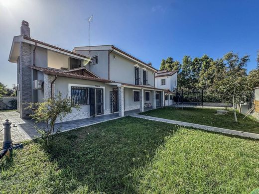 Villa - Roma, Lazio