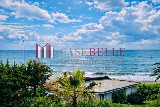 Appartement à Pietrasanta, Lucques