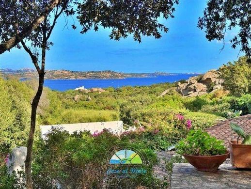 Villa in Palau, Provincia di Sassari