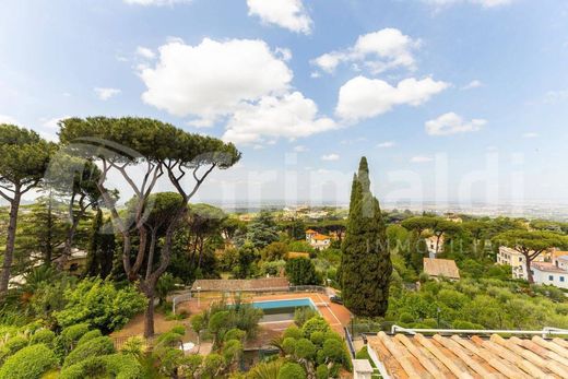 Villa in Grottaferrata, Rome