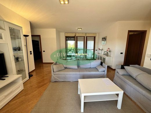 Apartment in San Donato Milanese, Milan