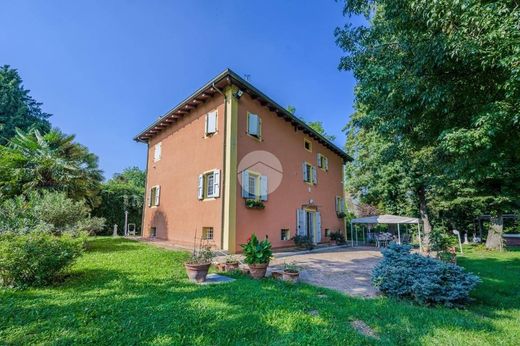 Villa a Valsamoggia, Bologna