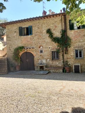 Country House in Reggello, Florence
