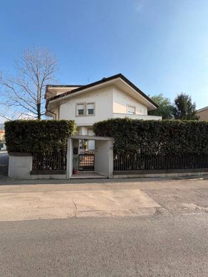 Villa in Fondi, Provincia di Latina