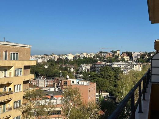 Piso / Apartamento en Roma, Lazio