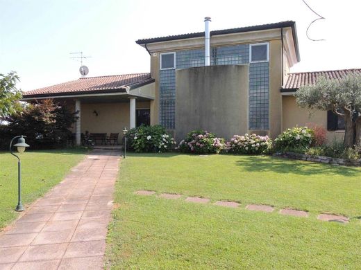 Villa in Villafranca di Verona, Provincia di Verona