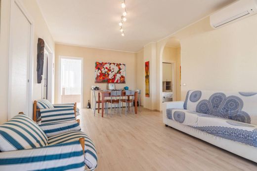 ‏דירת פנטהאוז ב  Lesina, Provincia di Foggia