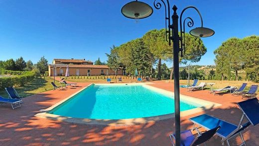 Pomarance, Province of Pisaのカントリーハウス