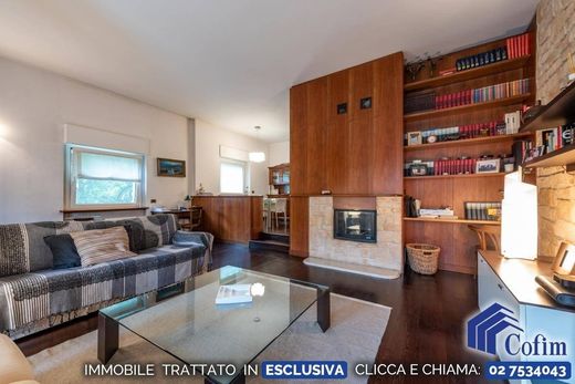 Terraced house in Segrate, Milan