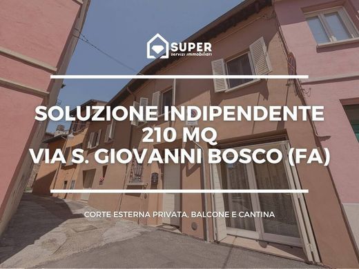 Villa in Faenza, Provincia di Ravenna