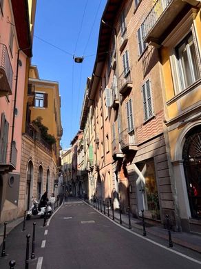 Apartment / Etagenwohnung in Mailand, Lombardei
