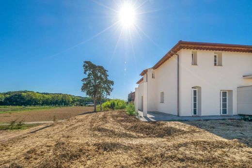 Villa in Ponsacco, Pisa