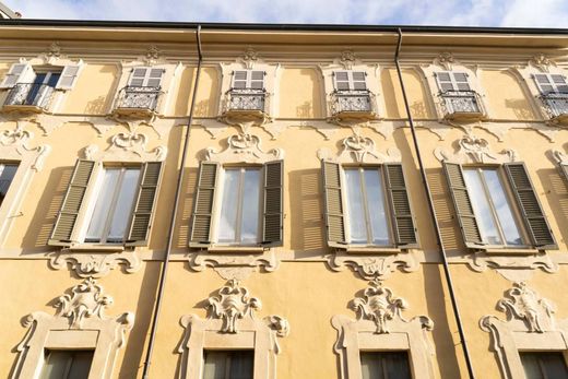 Apartment / Etagenwohnung in Lodi, Provincia di Lodi