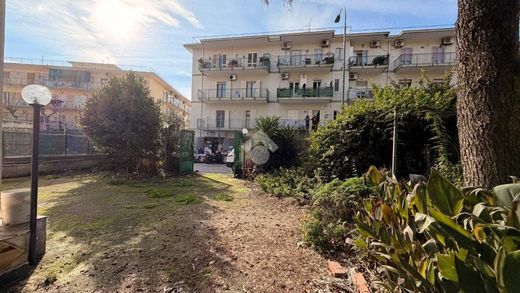 Villa a Ercolano, Napoli