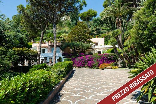 Villa in Ischia, Naples